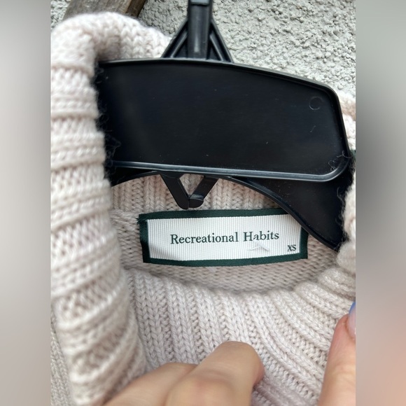 RECREATIONAL HABITS Athos Cropped Turtleneck Sweater in Oatmeal New With Tags! - Picture 8 of 11